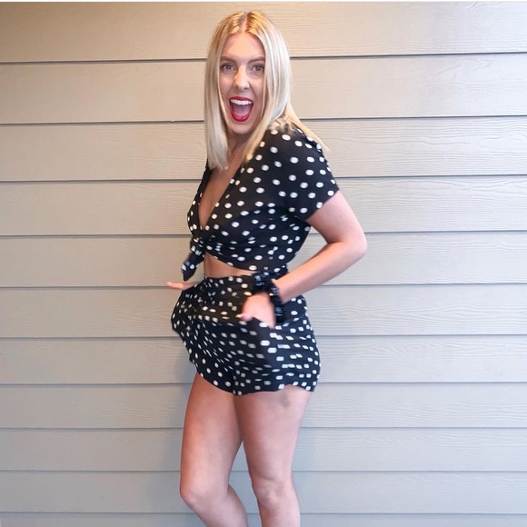 Garage two piece black and white polka dot matching set size M - Picture 2 of 11